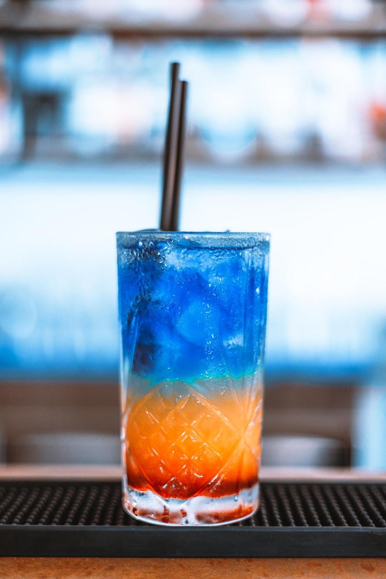 Royal Blue Hotel Dhërmi Екстериор снимка