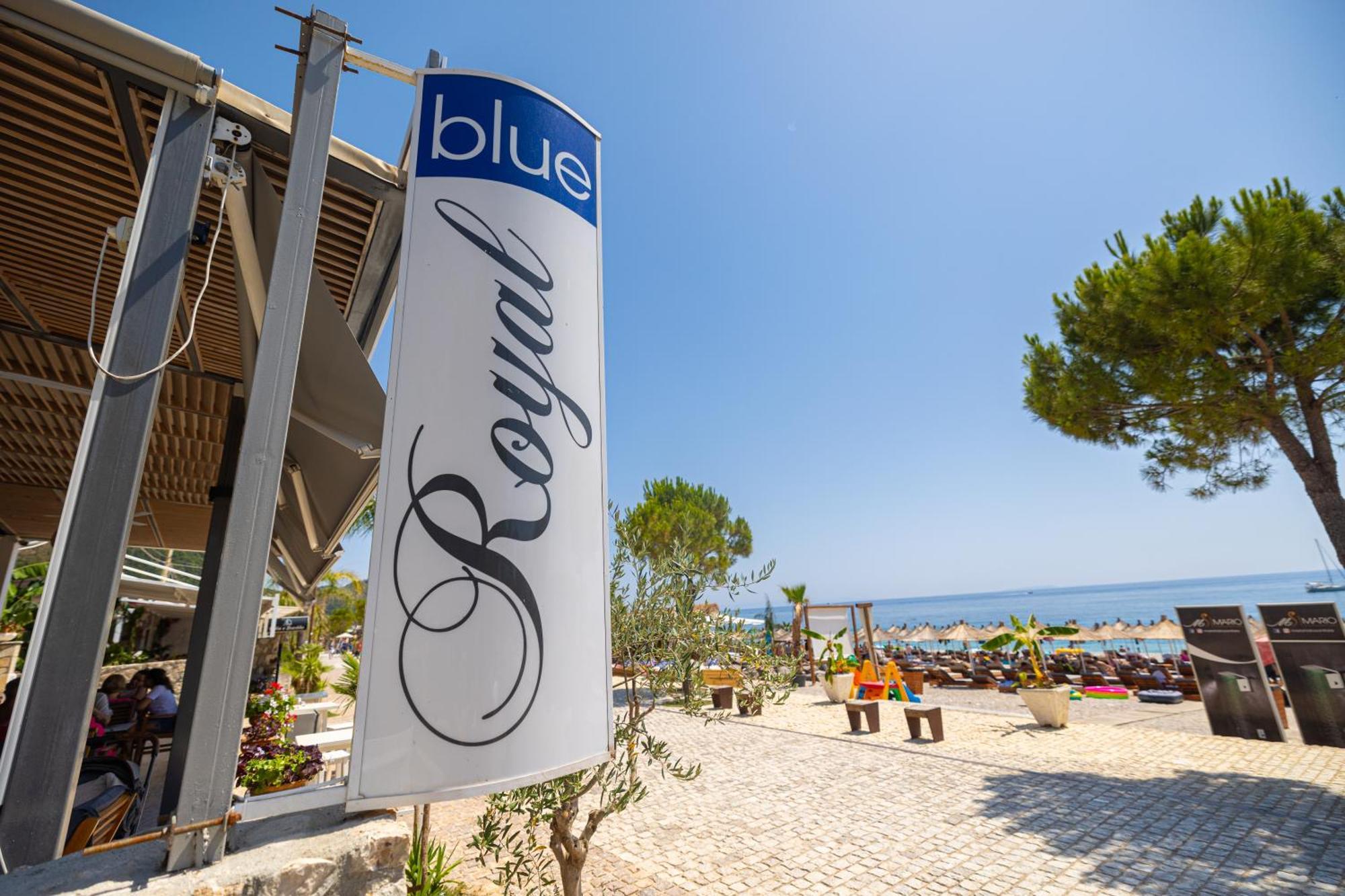 Royal Blue Hotel Dhërmi Екстериор снимка